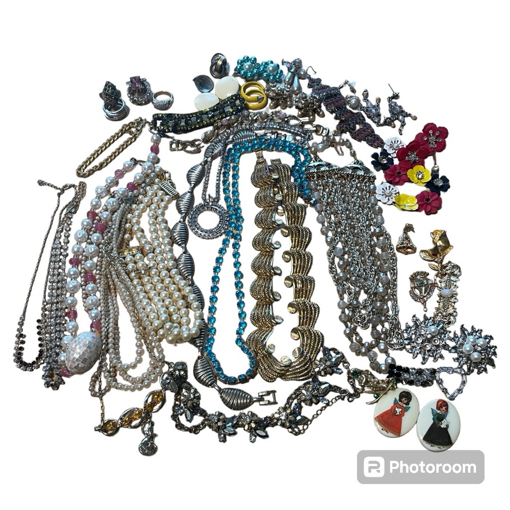 CLOSET CLOSING Craft jewelry lot (special bundle offer)